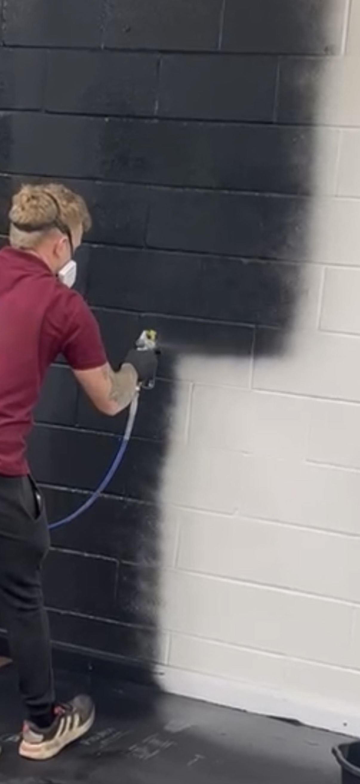 Commercial blockwork spraying