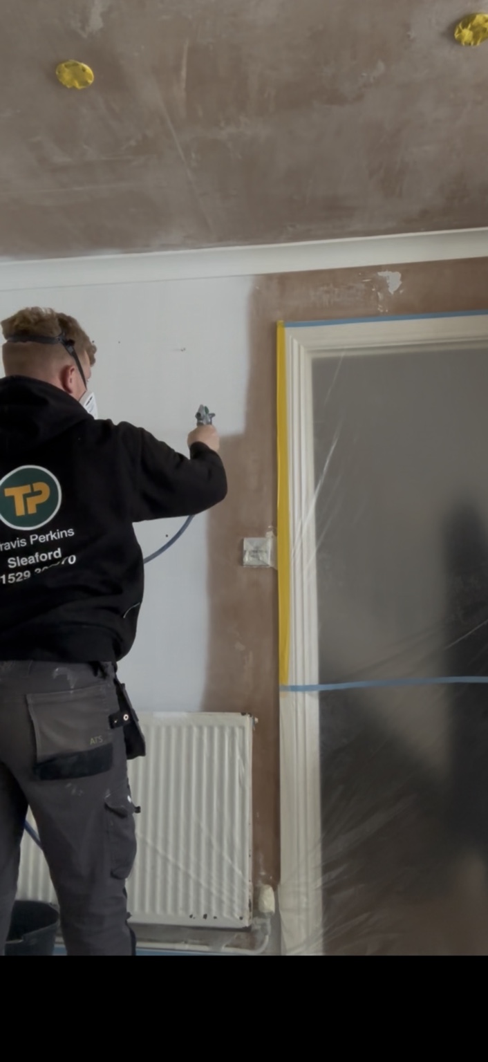A local Sleaford tradesman carrying out spray work